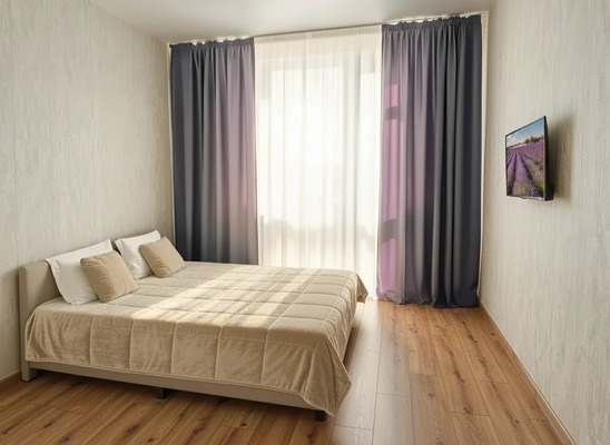 Купить --комнатную квартиру